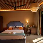 The Project Cafe And Hotel