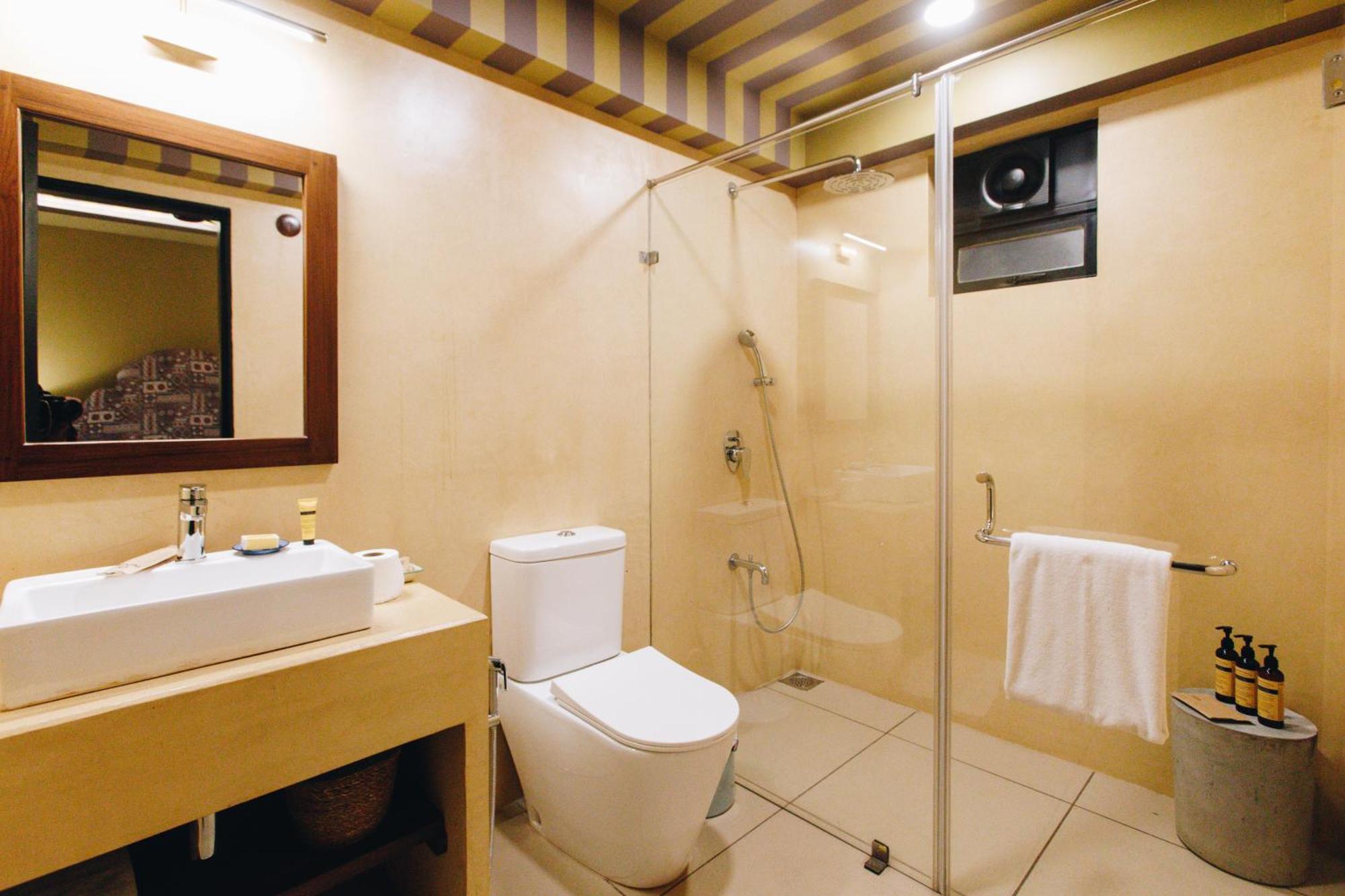 The Project Cafe And Hotel 4*